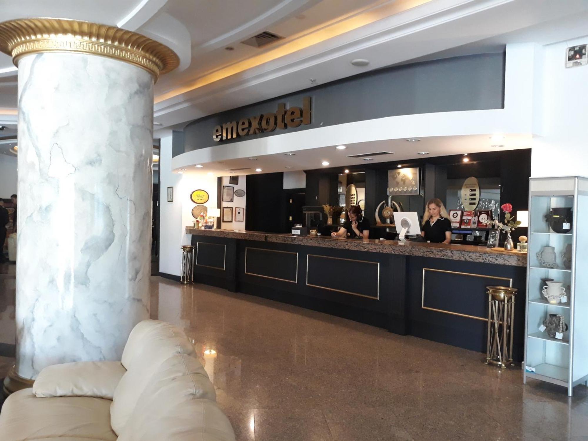 เอเม็กโซเทล โกแชลิ Hotel โคจาเอลี ภายนอก รูปภาพ